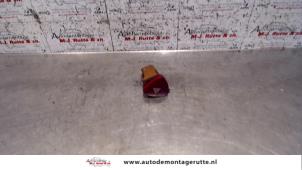 Gebrauchte Panikbeleuchtung Schalter Fiat Ulysse (179) 2.0 16V Preis auf Anfrage angeboten von Autodemontage M.J. Rutte B.V.