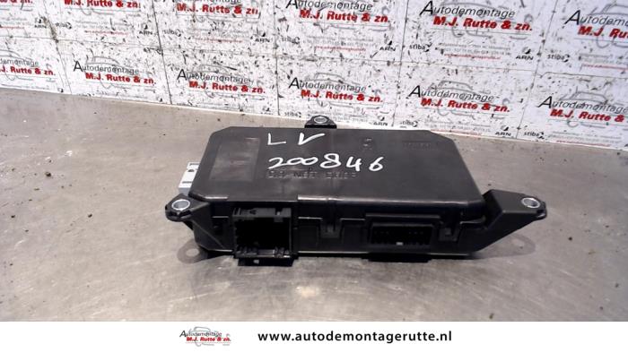 Używane Modul Comfort Fiat Idea (350AX) 1.4 16V Cena na żądanie oferowane przez Autodemontage M.J. Rutte B.V.
