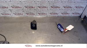 Used Door lock cylinder, left Fiat Idea (350AX) 1.4 16V Price on request offered by Autodemontage M.J. Rutte B.V.