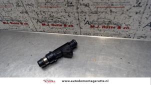 Usagé Injecteur (injection essence) Opel Astra H GTC (L08) 1.6 16V Twinport Prix sur demande proposé par Autodemontage M.J. Rutte B.V.