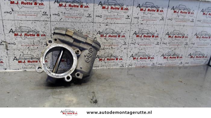Throttle body from a Mercedes-Benz CLK (W208) 2.3 230K Evo 16V 2000