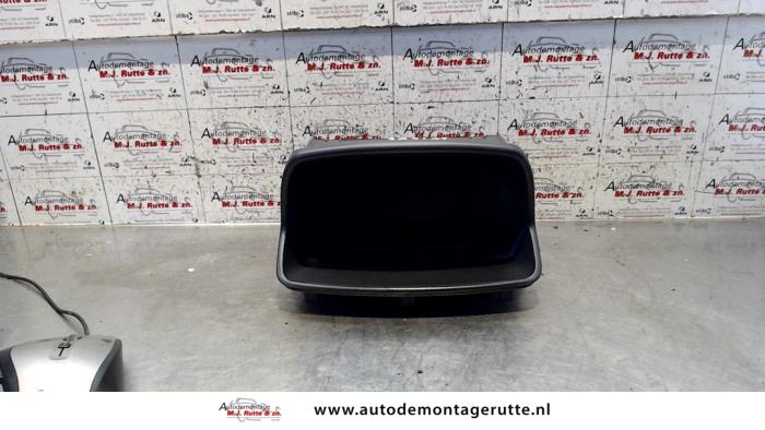 Begagnade Innerdisplay Opel Corsa D 1.3 CDTi 16V ecoFLEX Pris på förfrågan erbjuds av Autodemontage M.J. Rutte B.V.