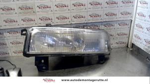 Used Headlight, left Opel Movano Combi 2.8 DTI Price on request offered by Autodemontage M.J. Rutte B.V.