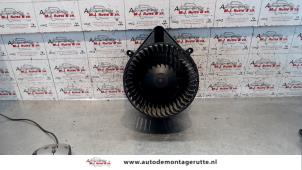 Used Heating and ventilation fan motor Audi A4 Avant Quattro (B6) 2.5 TDI V6 24V Price on request offered by Autodemontage M.J. Rutte B.V.