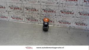 Used Panic lighting switch Renault Clio III (BR/CR) 1.4 16V Price on request offered by Autodemontage M.J. Rutte B.V.