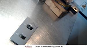 Used Cockpit dimmer Chevrolet Lacetti (KLAN) 1.4 16V Price on request offered by Autodemontage M.J. Rutte B.V.