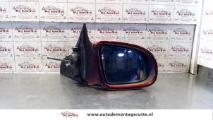 Gebrauchte Außenspiegel rechts Opel Corsa B (73/78/79) 1.2i 16V Preis auf Anfrage angeboten von Autodemontage M.J. Rutte B.V.