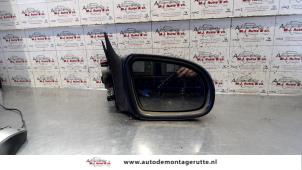 Gebrauchte Außenspiegel rechts Opel Corsa B (73/78/79) 1.2i 16V Preis auf Anfrage angeboten von Autodemontage M.J. Rutte B.V.