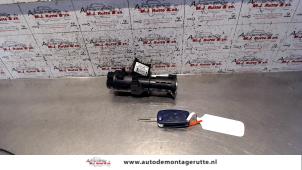 Used Ignition lock + key Fiat Panda (169) 1.2 Fire Price on request offered by Autodemontage M.J. Rutte B.V.