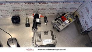 Used Set of cylinder locks (complete) Fiat Bravo (198A) 1.6 D Multijet 90 Price on request offered by Autodemontage M.J. Rutte B.V.