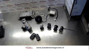 Used Set of cylinder locks (complete) Peugeot Boxer (244) 2.2 HDi Price on request offered by Autodemontage M.J. Rutte B.V.