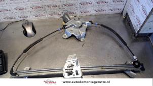 Used Window mechanism 2-door, front left Ford Transit Connect 1.8 TDCi 90 Price on request offered by Autodemontage M.J. Rutte B.V.