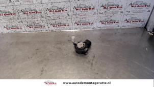 Used Throttle pedal position sensor Nissan X-Trail (T30) 2.2 dCi 16V 4x2 Price on request offered by Autodemontage M.J. Rutte B.V.
