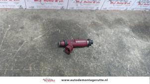 Used Injector (petrol injection) Mazda 3 (BK12) 1.6 CiTD 16V Price on request offered by Autodemontage M.J. Rutte B.V.
