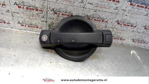Used Front door handle 4-door, right Fiat Doblo (223A/119) 1.6 16V Price on request offered by Autodemontage M.J. Rutte B.V.