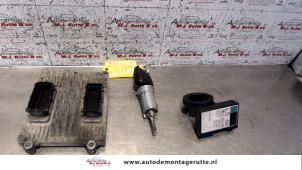 Used Ignition lock + computer Opel Zafira (F75) 2.2 16V Price on request offered by Autodemontage M.J. Rutte B.V.