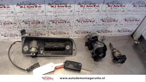 Used Set of cylinder locks (complete) Volkswagen Caddy III (2KA,2KH,2CA,2CH) 2.0 SDI Price on request offered by Autodemontage M.J. Rutte B.V.