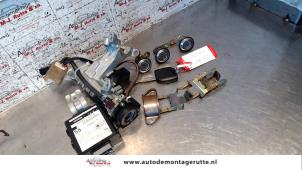 Usagé Kit serrure cylindre (complet) Toyota Starlet (EP9) 1.3,XLi,GLi 16V Prix sur demande proposé par Autodemontage M.J. Rutte B.V.