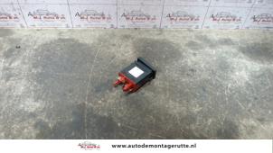 Usados Interruptor ESP Volkswagen Passat Precio de solicitud ofrecido por Autodemontage M.J. Rutte B.V.