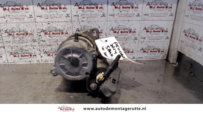 Motor de arranque de un Peugeot 108 1.0 12V 2014