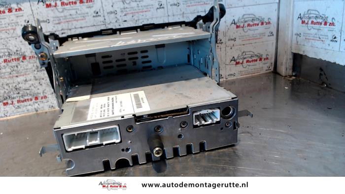 Radio from a Mazda 3 Sport (BK14) 1.6 CiTD 16V 2005