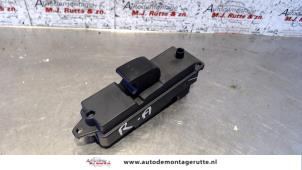 Used Electric window switch Mazda 3 Sport (BK14) 1.6 CiTD 16V Price on request offered by Autodemontage M.J. Rutte B.V.