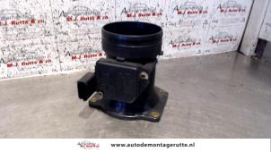 Used Airflow meter Volkswagen Bora (1J2) 1.6 Price on request offered by Autodemontage M.J. Rutte B.V.