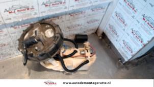 Used Electric fuel pump Honda Civic (EP/EU) 1.6 16V VTEC Price on request offered by Autodemontage M.J. Rutte B.V.