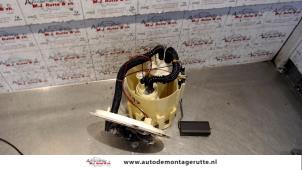 Gebrauchte Kraftstoffpumpe Elektrisch Opel Astra H (L48) 1.6 16V Twinport Preis auf Anfrage angeboten von Autodemontage M.J. Rutte B.V.