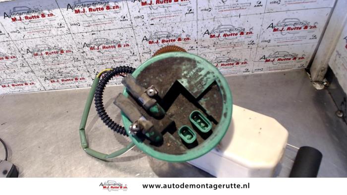 Usagé Pompe à carburant Nissan Primera Traveller (WP11) 2.0 16V Prix sur demande proposé par Autodemontage M.J. Rutte B.V.