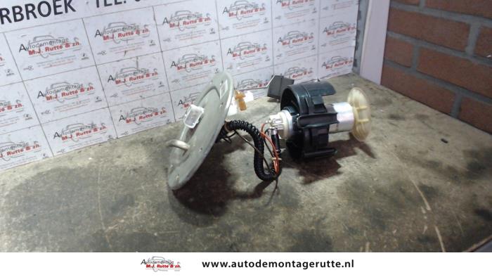 Usagé Pompe à carburant BMW 7 serie (E38) 740i/iL 4.4 V8 32V Prix sur demande proposé par Autodemontage M.J. Rutte B.V.