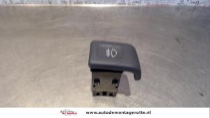 Used Fog light switch Landrover Freelander Hard Top 2.0 di Price on request offered by Autodemontage M.J. Rutte B.V.