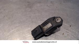 Used Mapping sensor (intake manifold) Peugeot Expert (G9) 2.0 HDi 120 Price on request offered by Autodemontage M.J. Rutte B.V.