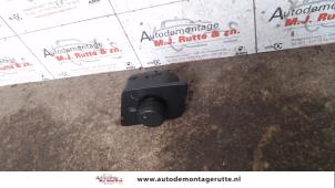 Used Mirror switch Volkswagen Polo IV (9N1/2/3) 1.4 TDI 70 Price on request offered by Autodemontage M.J. Rutte B.V.