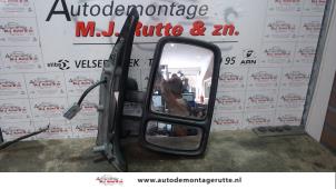Gebrauchte Außenspiegel rechts Renault Master III (FD/HD) 2.5 dCi 16V Preis auf Anfrage angeboten von Autodemontage M.J. Rutte B.V.