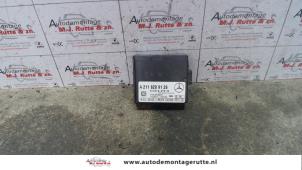 Usados Módulo de alarma Mercedes C Combi (S203) 2.2 C-220 CDI 16V Precio de solicitud ofrecido por Autodemontage M.J. Rutte B.V.