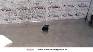 Used Panic lighting switch Renault Clio II (BB/CB) 1.2 Price on request offered by Autodemontage M.J. Rutte B.V.