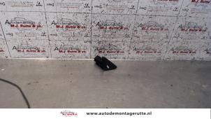 Used Tailgate switch Mercedes Vito (638.0) 2.3 110D Price on request offered by Autodemontage M.J. Rutte B.V.