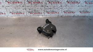 Used Tailgate lock mechanism Suzuki Swift (SF310/413) 1.3 Price on request offered by Autodemontage M.J. Rutte B.V.
