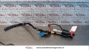 Used Ignition lock + key Peugeot 206 (2A/C/H/J/S) 2.0 GTI 16V Price on request offered by Autodemontage M.J. Rutte B.V.