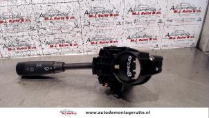 Used Steering column stalk Mercedes Vaneo (W414) 1.7 CDI 16V Price on request offered by Autodemontage M.J. Rutte B.V.
