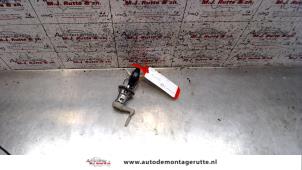 Used Door lock cylinder, left Peugeot 206 (2A/C/H/J/S) 1.4 XR,XS,XT,Gentry Price on request offered by Autodemontage M.J. Rutte B.V.