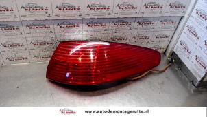 Used Taillight, right Peugeot 607 (9D/U) 2.9 V6 24V Price on request offered by Autodemontage M.J. Rutte B.V.
