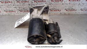 Usados Motor de arranque Renault Scénic I (JA) 2.0 16V RX4 Precio de solicitud ofrecido por Autodemontage M.J. Rutte B.V.