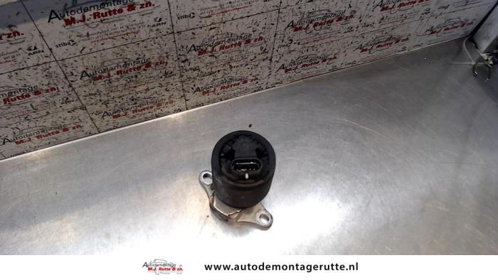 Gebrauchte AGR Ventil Chevrolet Kalos (SF48) 1.4 16V Preis € 35,00 Margenregelung angeboten von Autodemontage M.J. Rutte B.V.