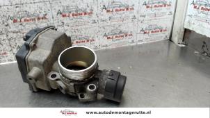 Used Throttle body Renault Vel Satis (BJ) 2.0 16V Turbo Price on request offered by Autodemontage M.J. Rutte B.V.