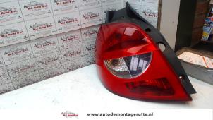 Used Taillight, left Renault Clio III (BR/CR) 1.2 16V 75 Price on request offered by Autodemontage M.J. Rutte B.V.