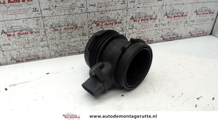 Airflow meter from a Mercedes-Benz S (W220) 3.2 S-320 18V 2001
