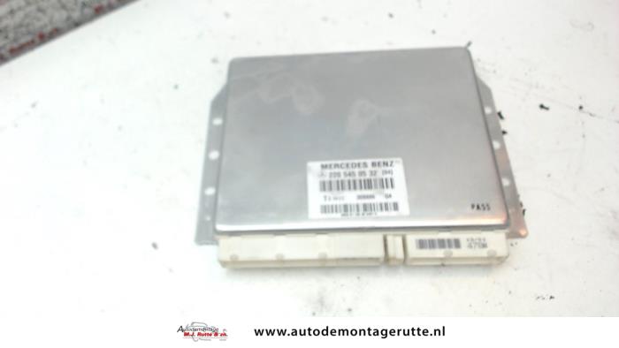 Used Automatic gearbox computer Mercedes S (W220) 3.2 S-320 18V Price € 50,00 Margin scheme offered by Autodemontage M.J. Rutte B.V.
