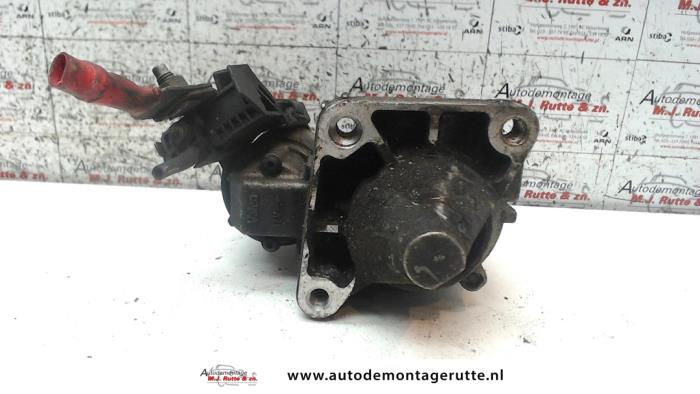 Used Starter Renault Laguna I (B56) 1.6 16V Price on request offered by Autodemontage M.J. Rutte B.V.
